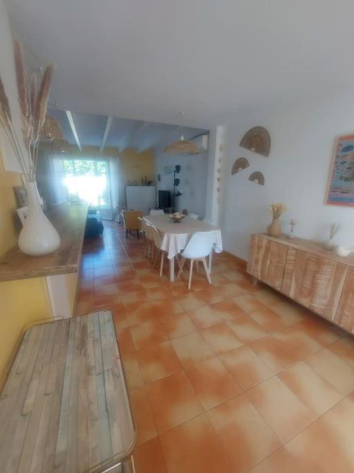 Maison Au Bord De Mer Sainte-Marie-Plage Εξωτερικό φωτογραφία